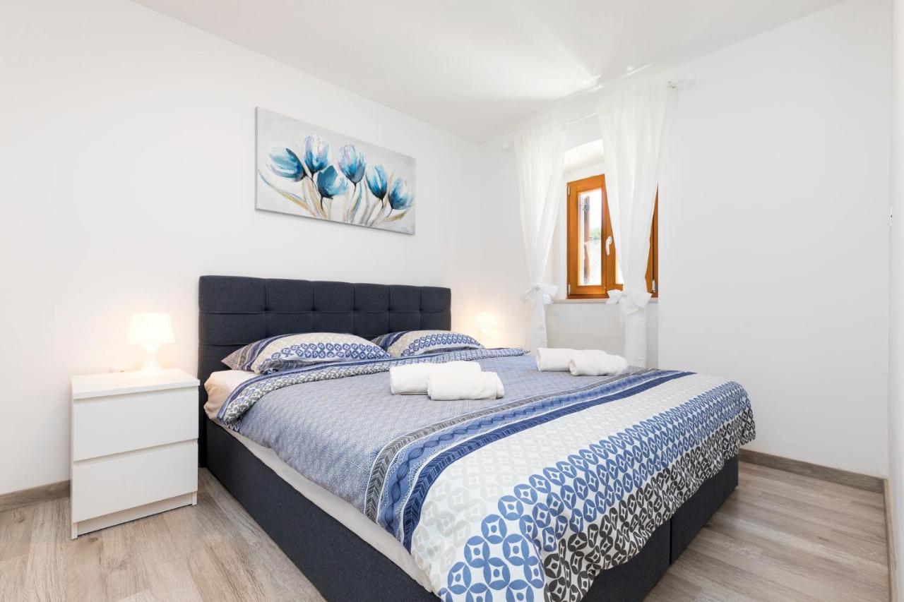 Vacation House Orange Veli Lošinj Eksteriør bilde