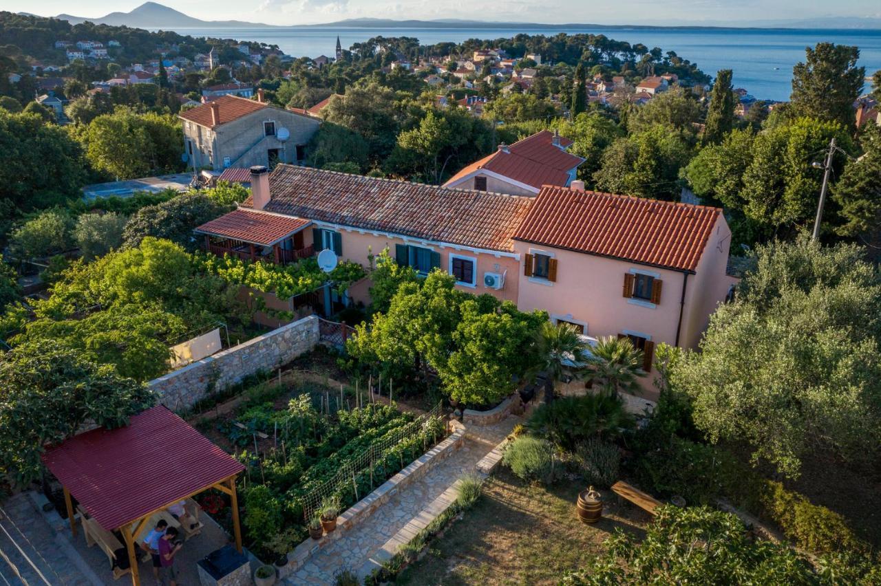 Vacation House Orange Veli Lošinj Eksteriør bilde