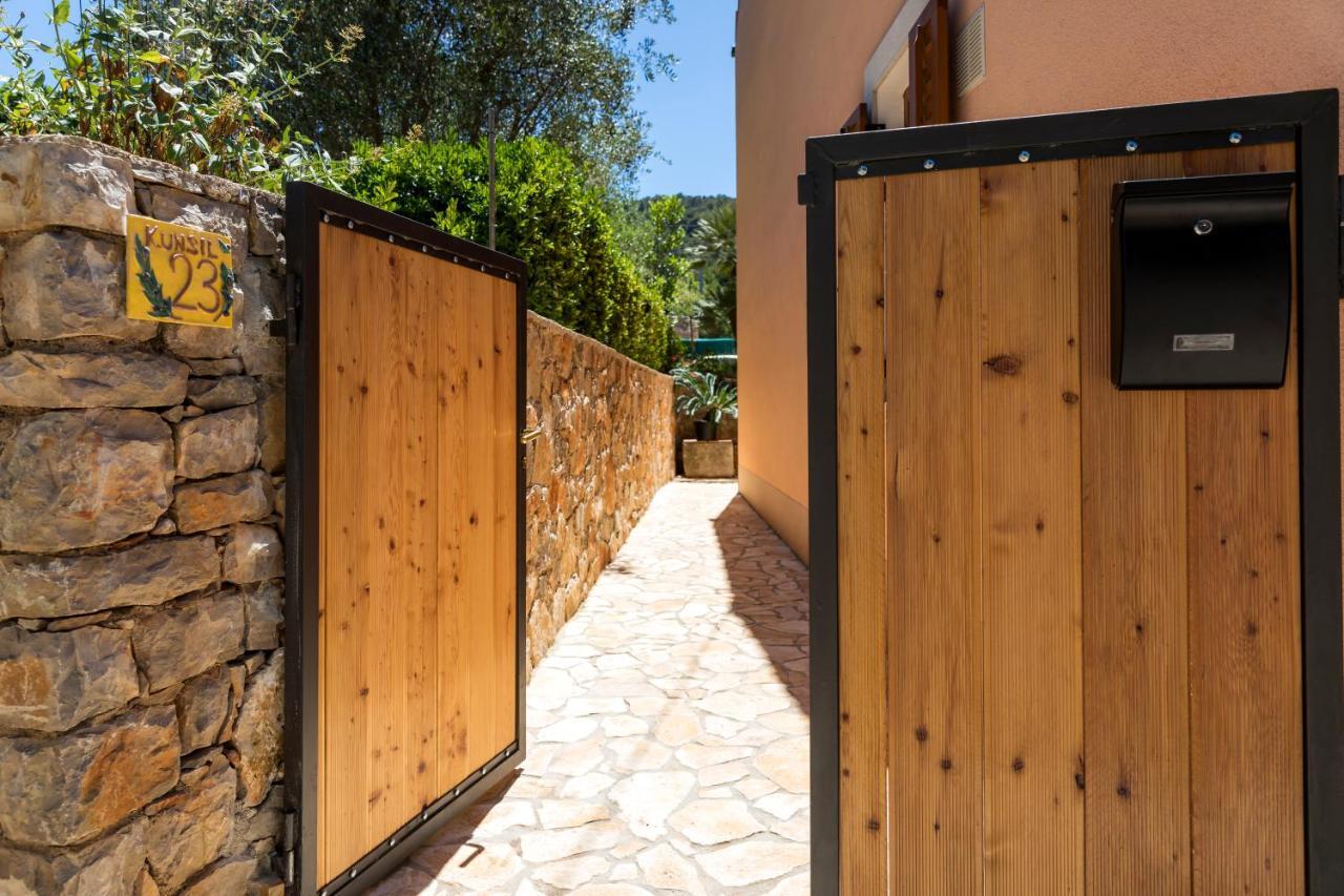 Vacation House Orange Veli Lošinj Eksteriør bilde